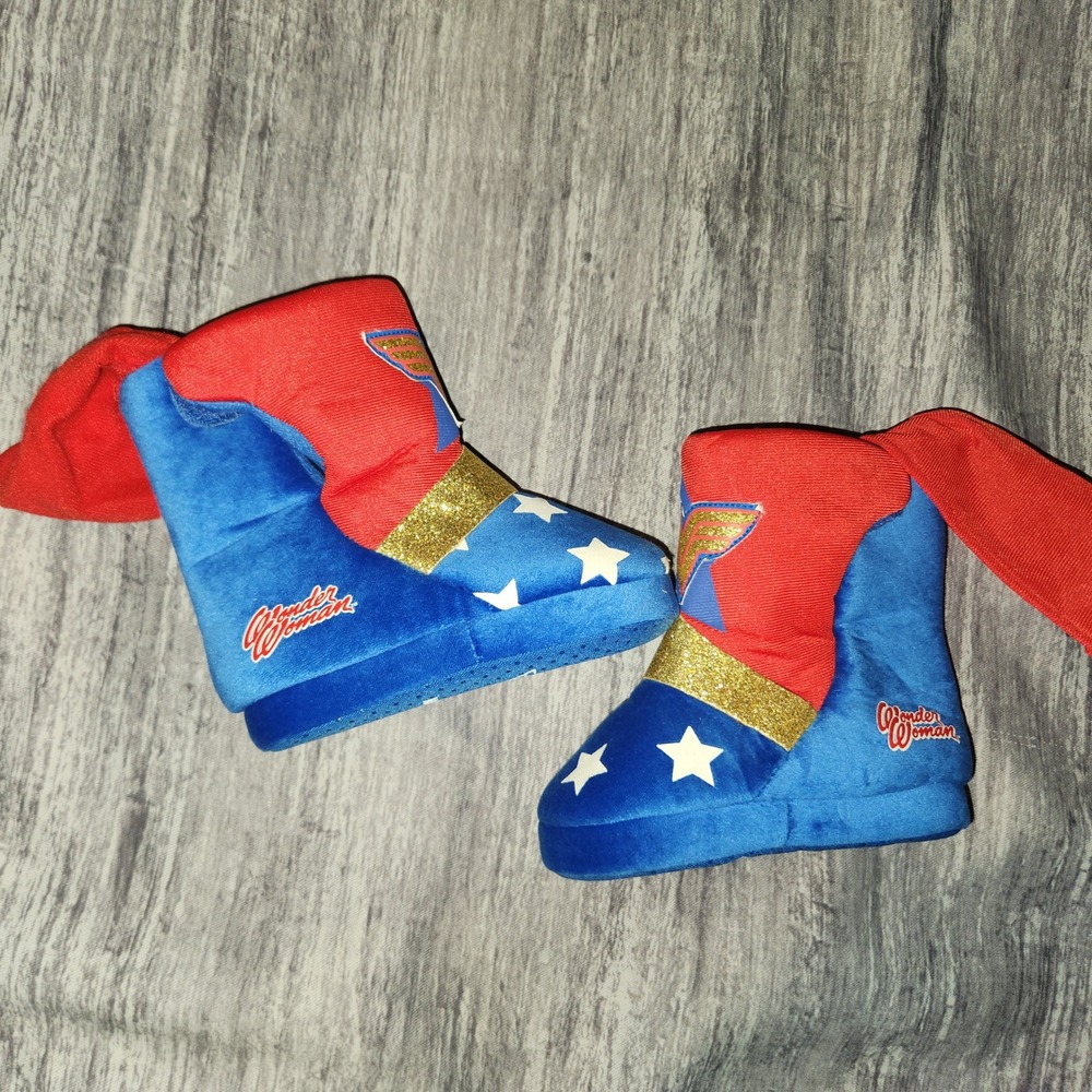 Kids Wonder Woman‎ Slippers Boots Red Blue Stars Gold Logo Size S(5/6)